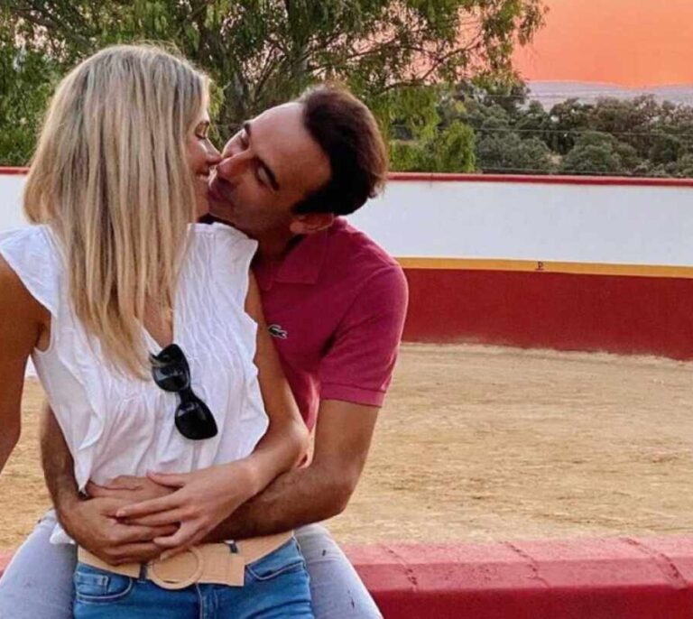 Enrique Ponce: el ‘bad boy’ del toreo cumple 49 y lo celebra enamorado de Ana Soria