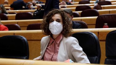 María Jesús Montero defiende su "chiqui" y dice que el PP usa su acento contra Andalucía