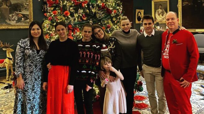 principe-alberto-familia-real-monaco Estampa navideña de la familia real de Mónaco.