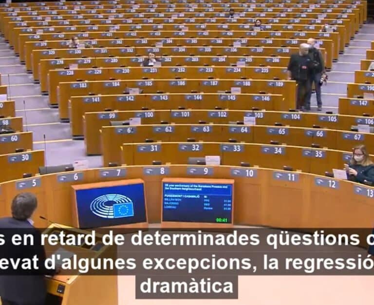 El mundo no mira a Puigdemont: interviene ante un Parlamento Europeo casi vacío