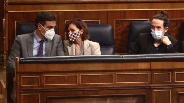 Malestar por el control de Carmen Calvo del Consejo de Ministros