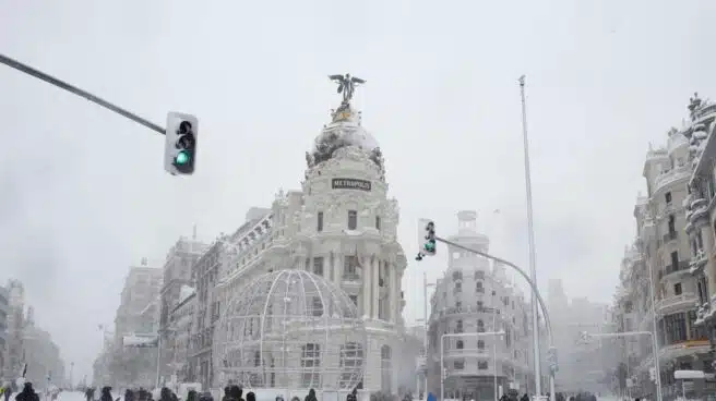 Recomendaciones del Ayuntamiento de Madrid: mejor no usar los ascensores y guardar agua