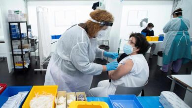 Varias CCAA se saltan el protocolo para mejorar las cifras de vacunación