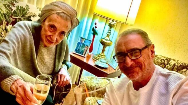 Blanca Crusset y Carlos Herrera, en una imagen obtenida del perfil de Instagram del periodista. Blanca Crusset y Carlos Herrera, en una imagen obtenida del perfil de Instagram del periodista.