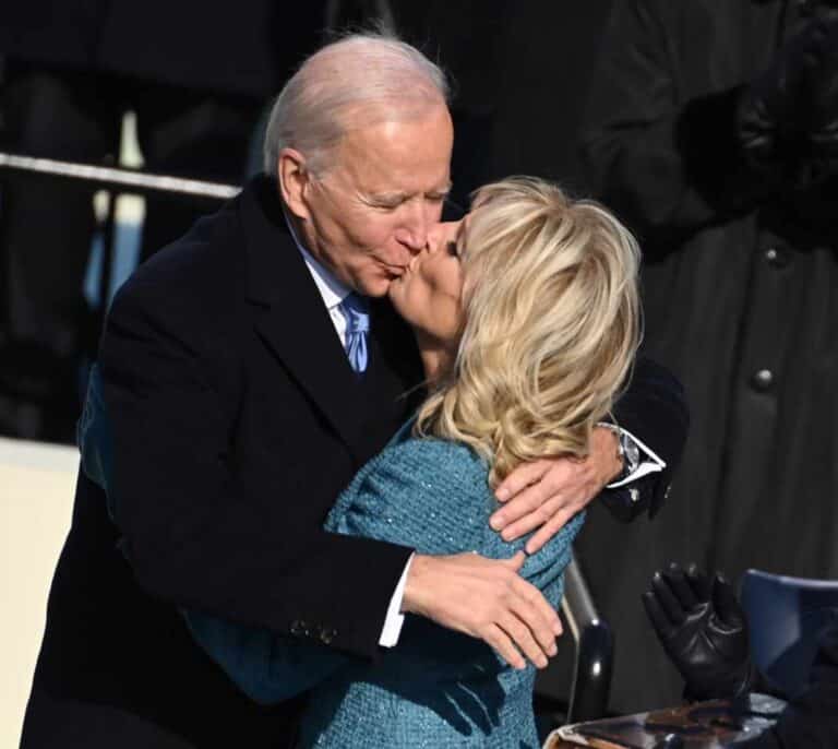 Joe Biden jura como 46º presidente de EEUU: "La democracia ha vencido"