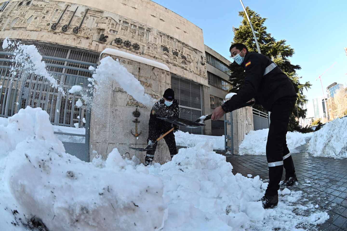 El 112 avisa a los ayuntamientos de Madrid de que limpien las calles ante la previsión de lluvias