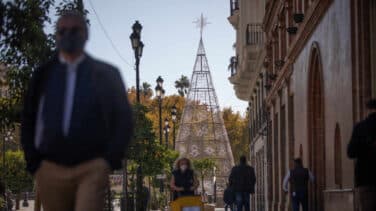 Andalucía decreta el cierre perimetral y adelanta el toque de queda a las 22:00