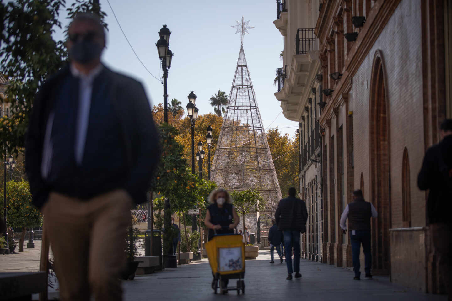 Andalucía afronta un posible endurecimiento de las restricciones contra el Covid-19