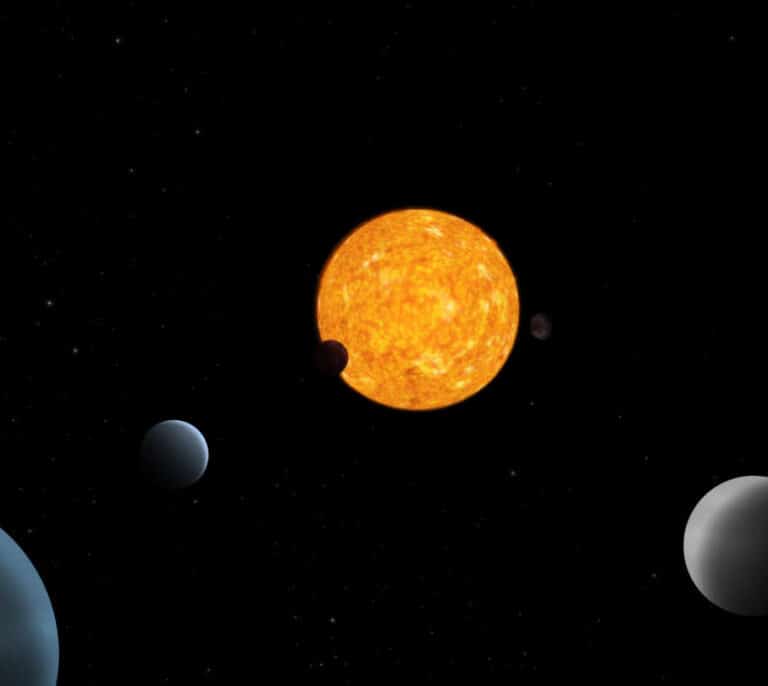 CHEOPS, el primer satélite español 'caza exoplanetas', revela un sistema planetario único