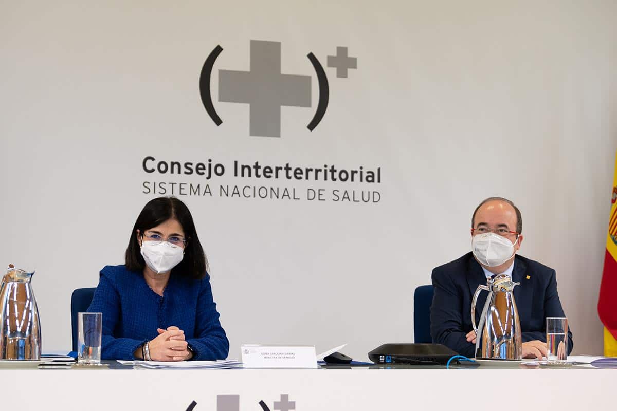 Carolina Darias y Miquel Iceta, en el Consejo Interterritorial de Salud.