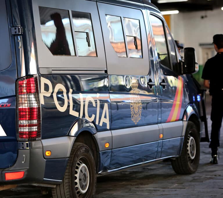 Detenido por retener y secuestrar a su expareja para evitar que abortara