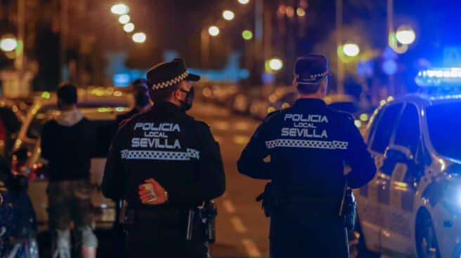 Agentes de la Policía Local de Sevilla.