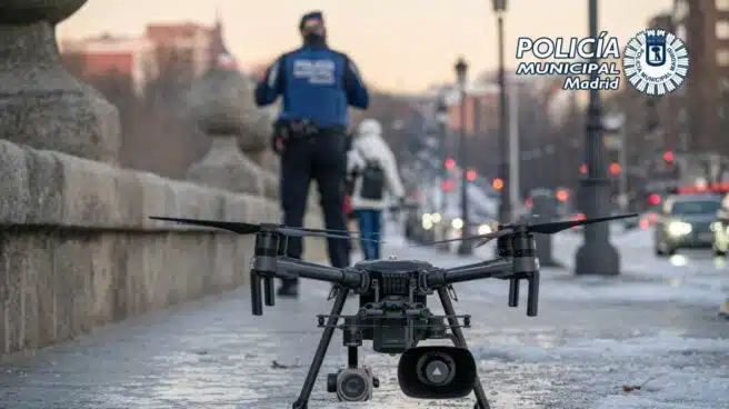 La Policía intercepta un dron que sobrevolaba ayer el Congreso de los Diputados y otros edificios estratégicos