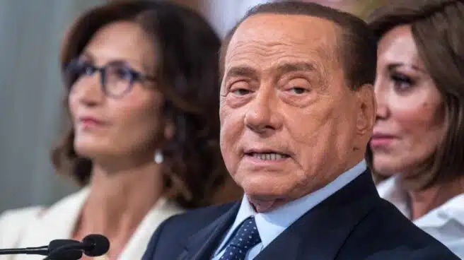 Silvio Berlusconi, ingresado de urgencia en Mónaco por problemas cardíacos