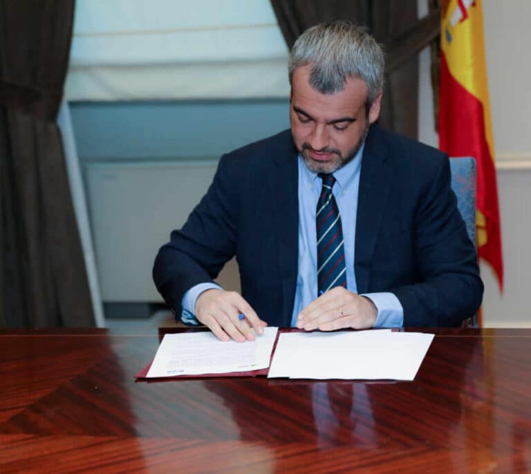 El PP pide la dimisión "inmediata" del presidente de Aena por hacer campaña con el PSC