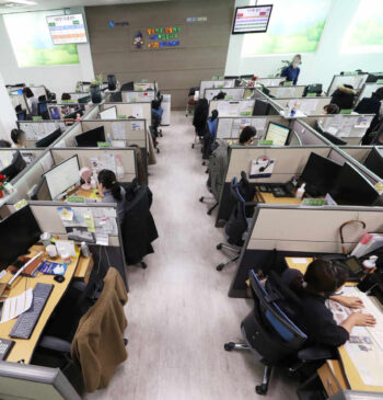 Las haciendas vascas darán beneficios fiscales a los empleados que compren acciones [...]