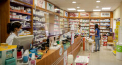 El Servicio Andaluz de Salud refuerza el envío a domicilio de medicamentos dispensados en la oficina de farmacia hospitalaria