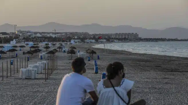 Fiscalía denuncia a Valencia por clorar agua vertida al mar para la contaminación fecal de las playas