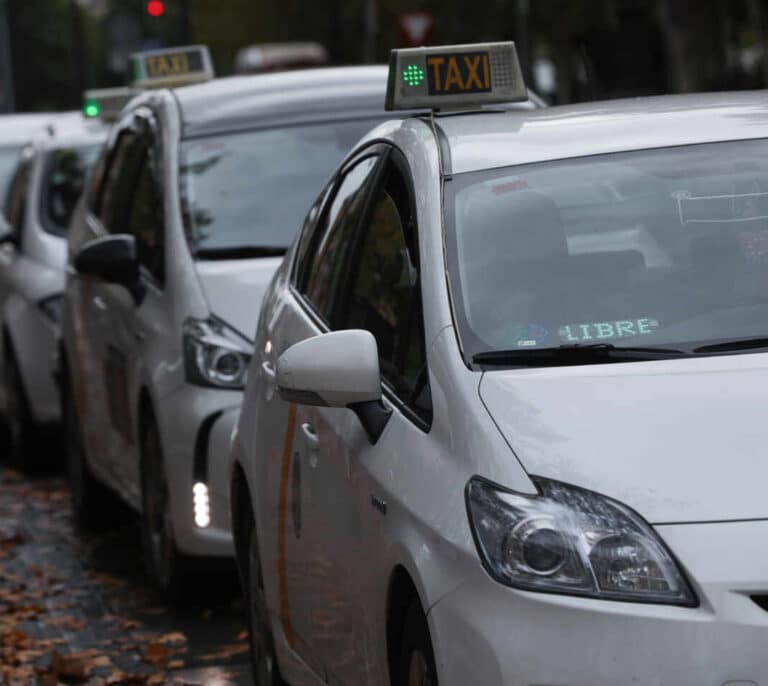 Los diputados se gastan 74.000 euros en taxis en solo dos meses de legislatura