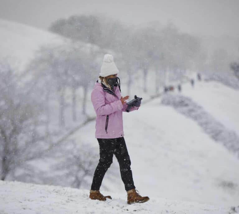 Alerta de nivel rojo por fuertes nevadas hoy en Madrid y Castilla-La Mancha