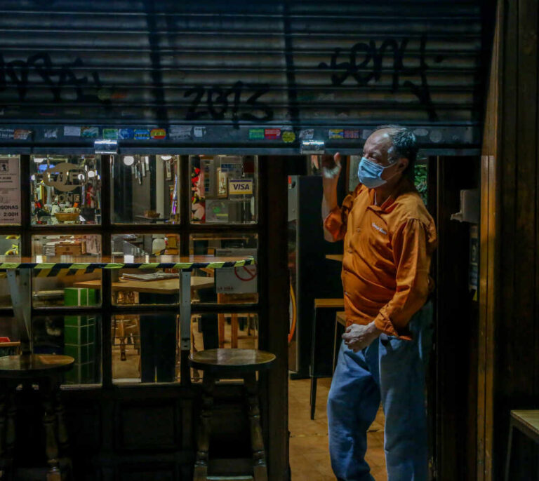 Madrid confirma el retraso del toque de queda y del cierre de la hostelería a las 23h a partir del jueves