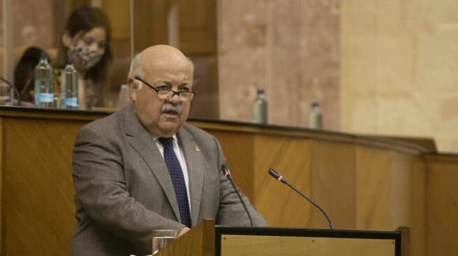 EuropaPress_3528467_consejero_salud_familias_jesus_aguirre_comparecencia_pleno_extraordinario El consejero de Salud y Familias de Andalucía, Jesús Aguirre.