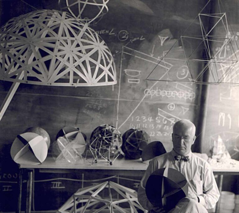 Buckminster Fuller, genio visionario y archivo de soluciones para el planeta