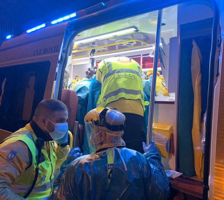 Herido grave un adolescente tras ser apuñalado varias veces en Carabanchel