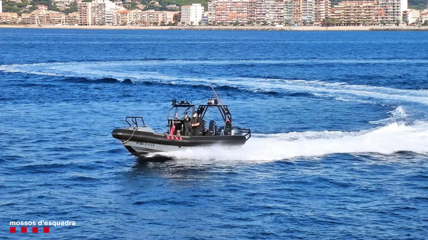Embarcación de la Policía Marítima de los Mossos d'Esquadra.
