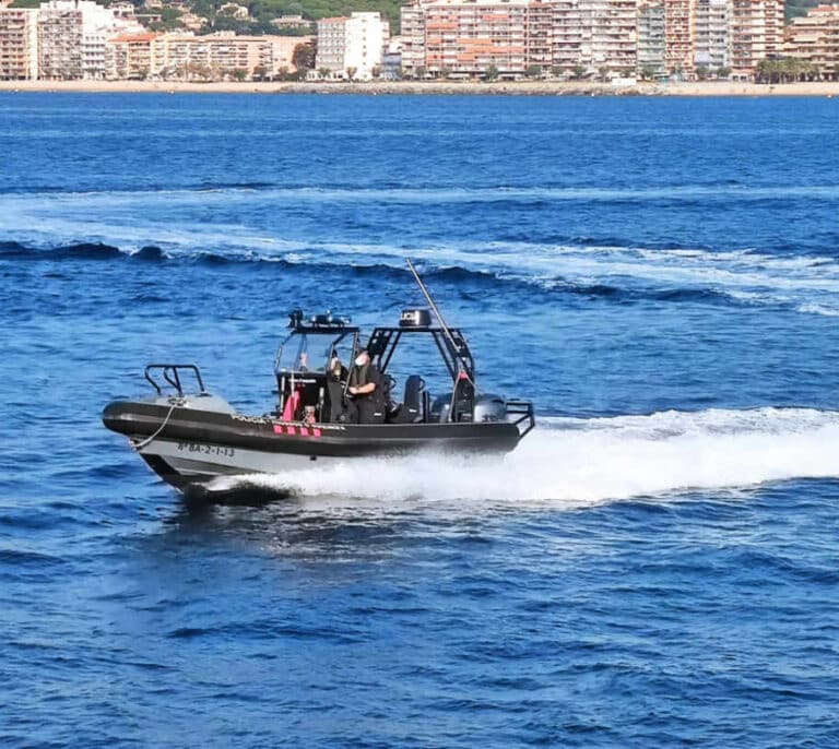 Policía Marítima de los Mossos: la unidad a la que la Guardia Civil mira con recelo
