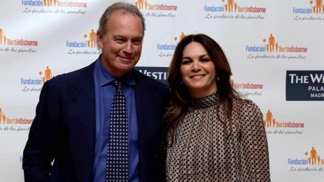 Bertín Osborne se reencuentra con Fabiola Martínez tras el anuncio de su separación Mi casa es la tuya ¿Ha sido Bertín Osborne infiel?