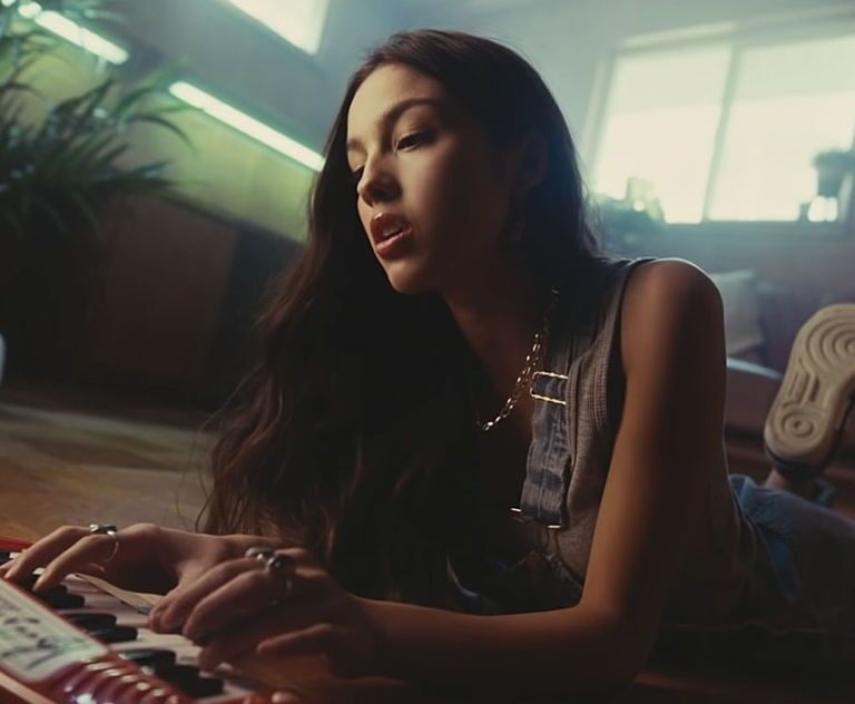 Olivia Rodrigo, la nueva "chica Disney" que ya es número 1