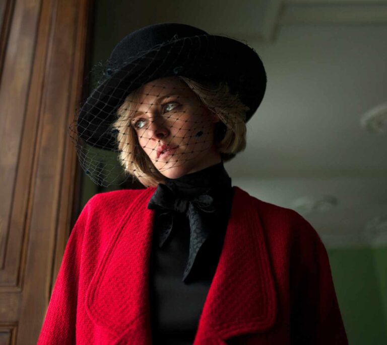 Sale a la luz la primera imagen de Kristen Stewart interpretando a Lady Di en su próxima película