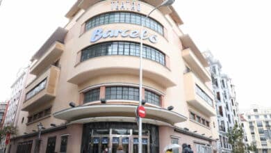 Teatro Barceló se disculpa tras las imágenes de personas de fiesta sin mascarilla ni distancia