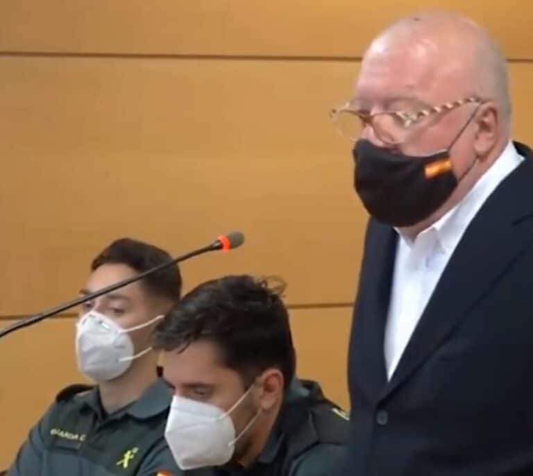 La Fiscalía ve "elevado" el riesgo de que Villarejo se fugue por su patrimonio y sus contactos