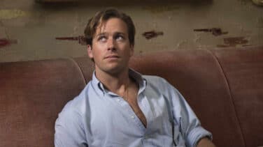 ¿Es Armie Hammer caníbal? El actor abandona el rodaje de una película y responde a la polémica