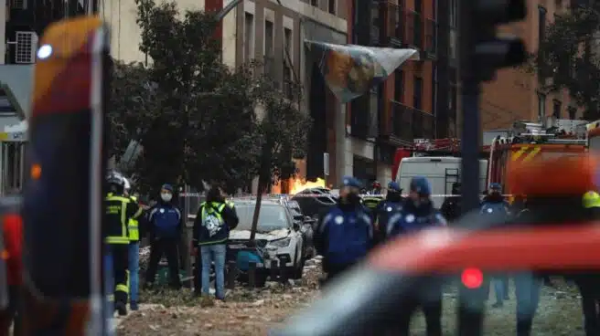 Cascotes, hielo y rosarios; la desgracia golpea de nuevo a Madrid