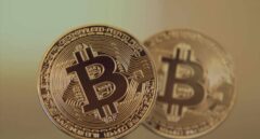 El conflicto entre las dos mayores plataformas de criptos aumenta la fragilidad del bitcoin