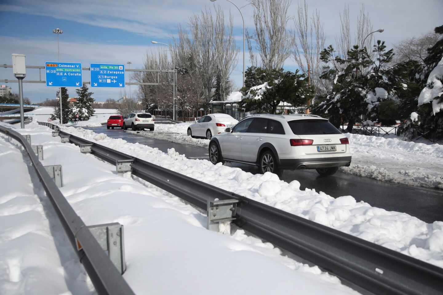 Nieve en la M-30 de Madrid.