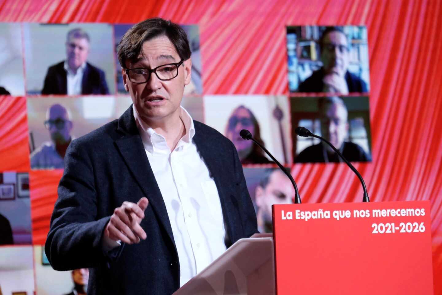 La 'espantada' de Illa en plena pandemia irrita hasta a Podemos: "Se va por la puerta de atrás"