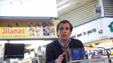 Almeida defiende al JEMAD por vacunarse: "No nos podemos quedar descabezados"