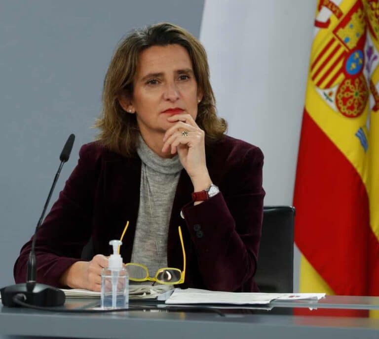 El Gobierno sopesa eliminar impuestos para rebajar el precio de la luz excepto el IVA