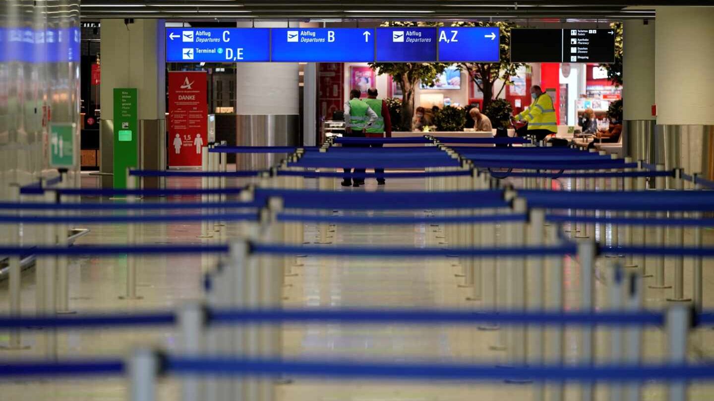 El aeropuerto internacional de Frankfurt, vacío