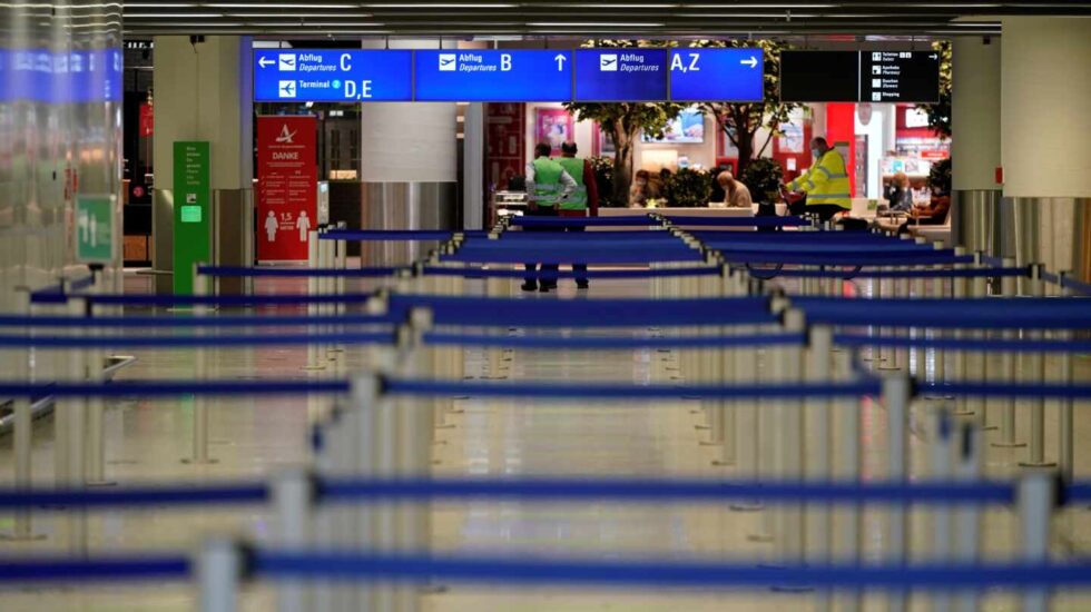 El aeropuerto internacional de Frankfurt, vacío