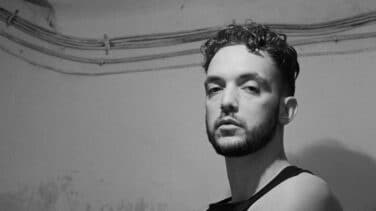 C. Tangana para 'VOGUE España': "Fui a la tele para insultar a la tele"