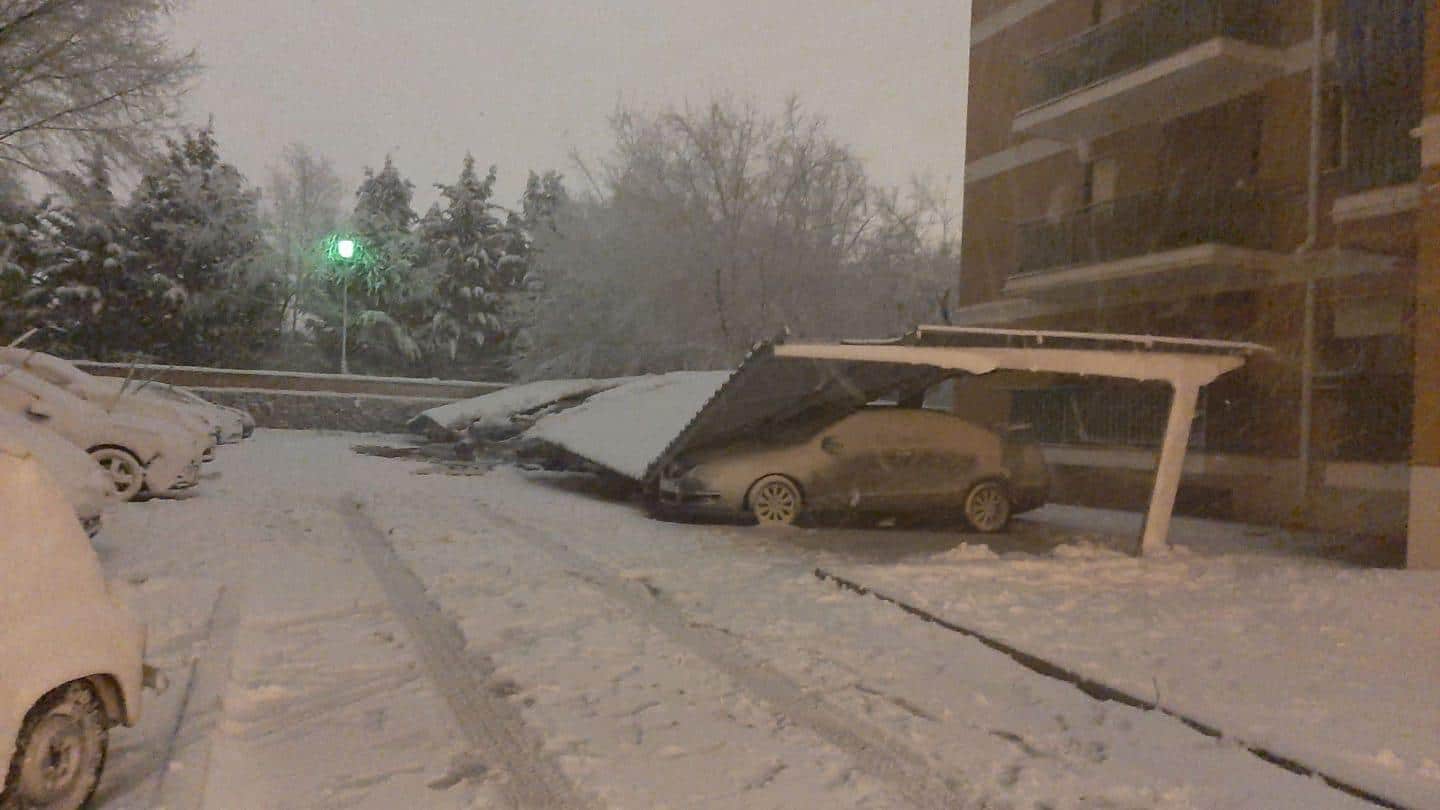 Instalaciones de la Guardia Civil de Valdemoro dañadas por la nieve.