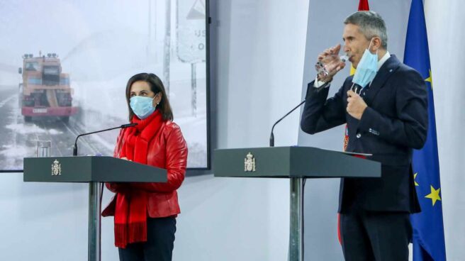 Margarita Robles y Grande-Marlaska, en una reciente rueda de prensa en La Moncloa.