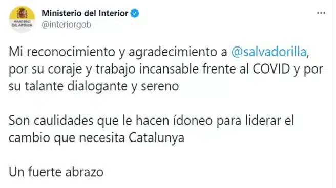 Interior borra un tuit de Marlaska en su cuenta oficial que hacía campaña por Illa en Cataluña