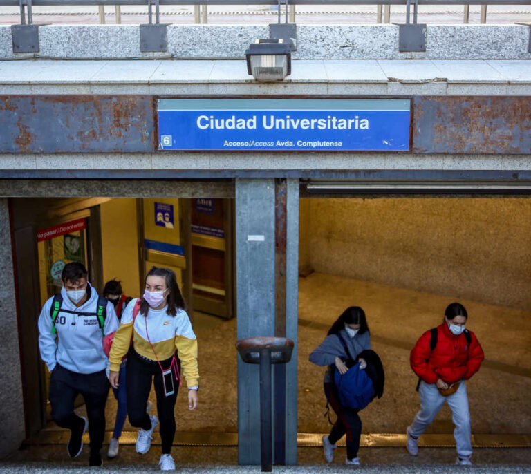 España cierra 2020 con un paro juvenil del 40%