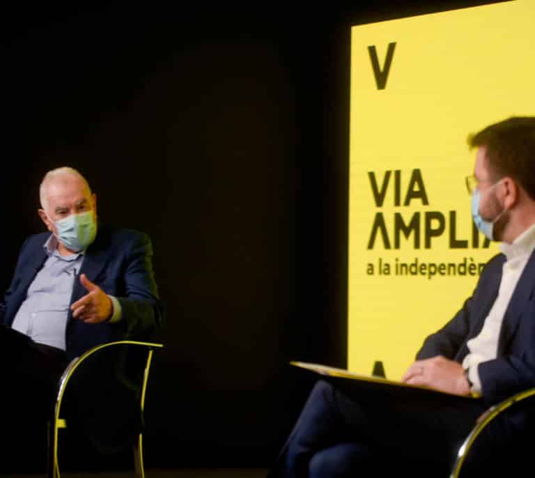 ERC fija al PSC como enemigo a batir con la exhibición de fichajes ex socialistas